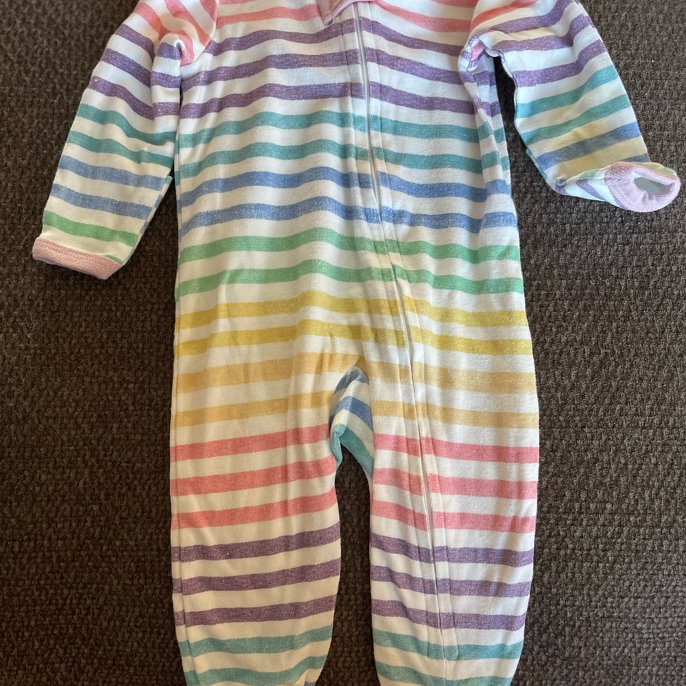 The Honest Co 🩷 0-3 months Pastel Striped Organic Cotton Footie 💜 EUC